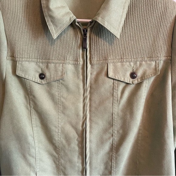 Allison Daley Woman’s Jacket - Picture 2 of 7